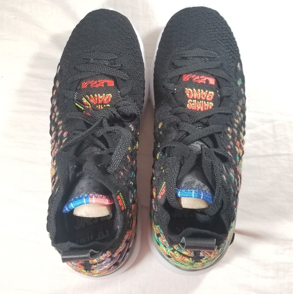 Nike Lebron 17 XVII GS BQ5594 005 - Picture 8 of 12